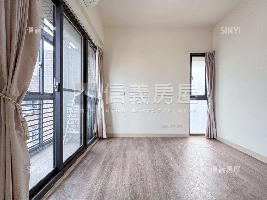 棕櫚泉美三房採光戶房屋室內格局與周邊環境