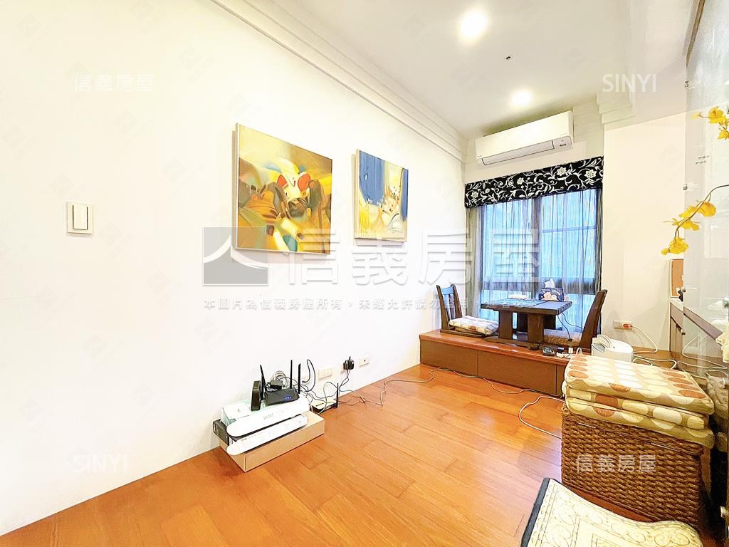 精選★Ｕ未來面中庭裝潢屋房屋室內格局與周邊環境