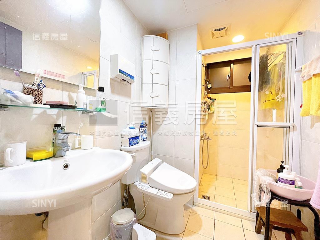 精選★Ｕ未來面中庭裝潢屋房屋室內格局與周邊環境