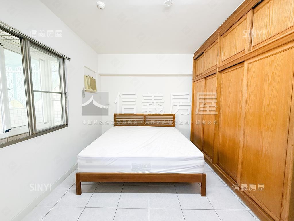 近五甲陽台進出美三房平車房屋室內格局與周邊環境