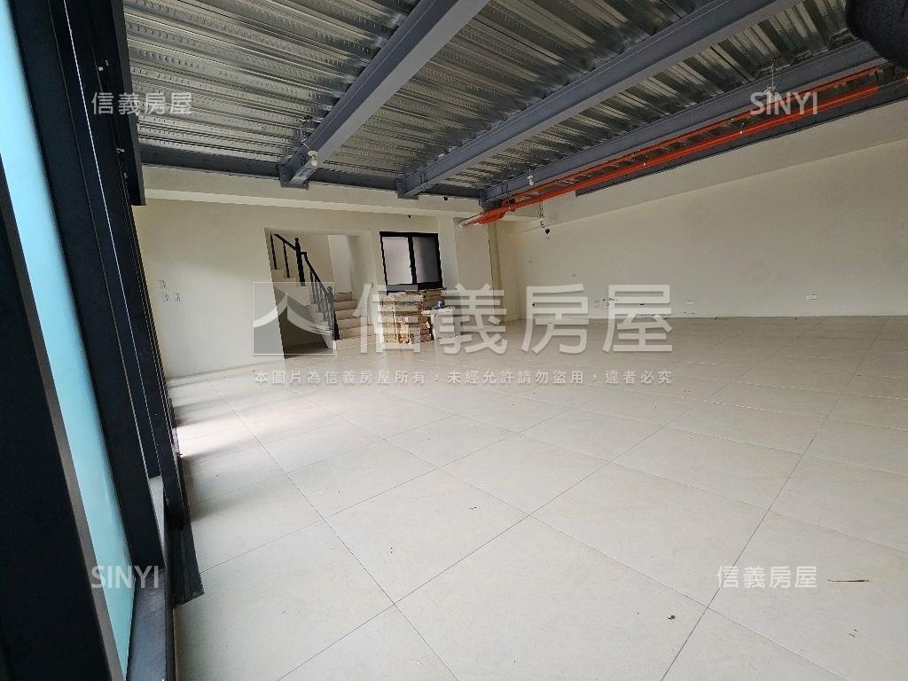 昌平。面寬金店面房屋室內格局與周邊環境