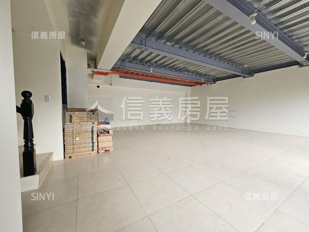 昌平。面寬金店面房屋室內格局與周邊環境