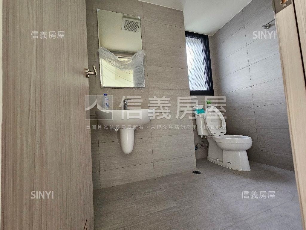 昌平。面寬金店面房屋室內格局與周邊環境