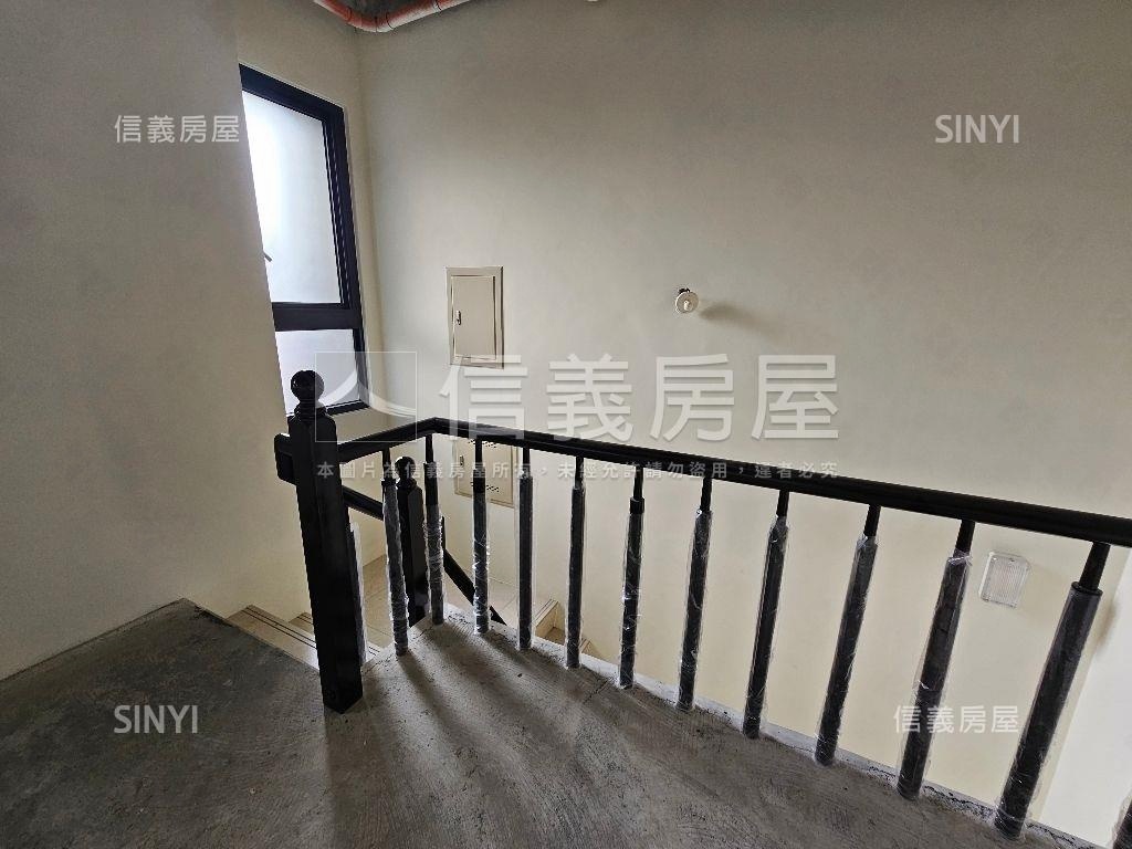 昌平。面寬金店面房屋室內格局與周邊環境