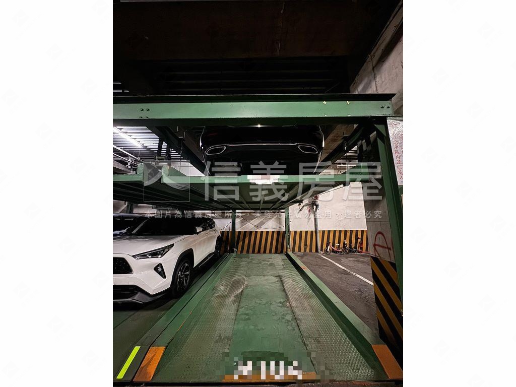 中友綠園邸三房車位露臺戶房屋室內格局與周邊環境