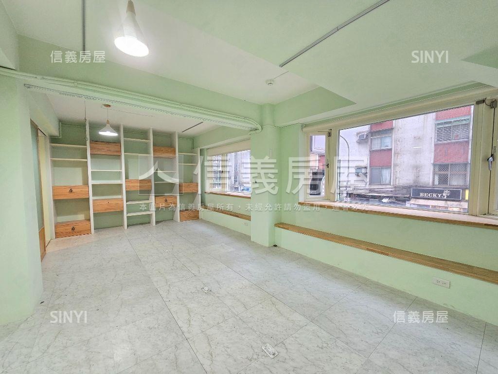 名人巷華園三角店辦房屋室內格局與周邊環境