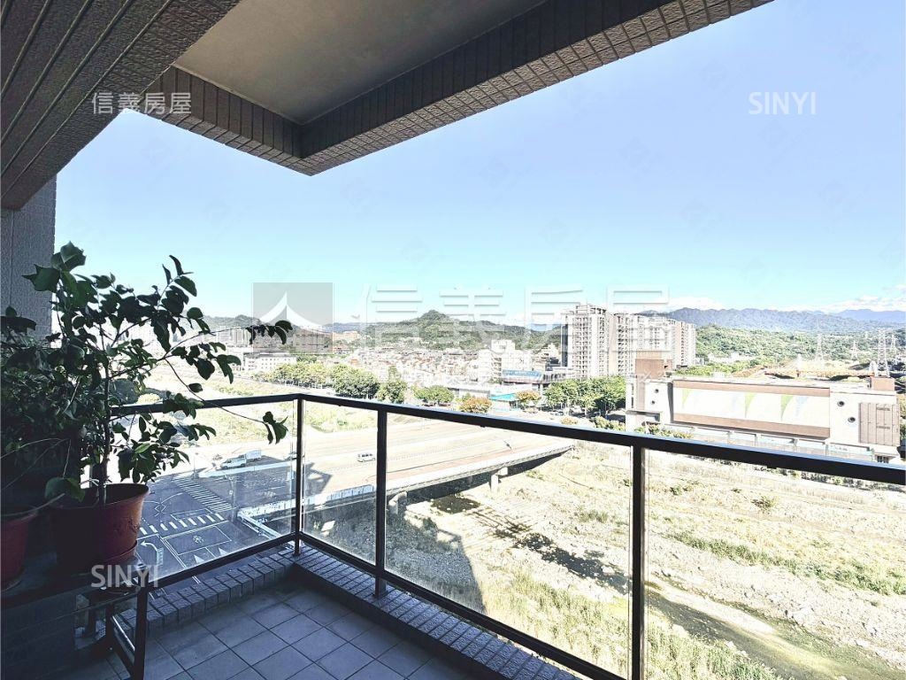 總太悅來視野四房平車房屋室內格局與周邊環境