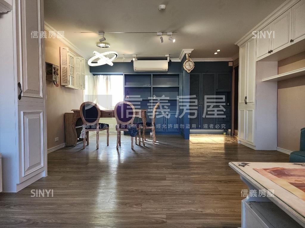 捷運高樓美裝三房房屋室內格局與周邊環境