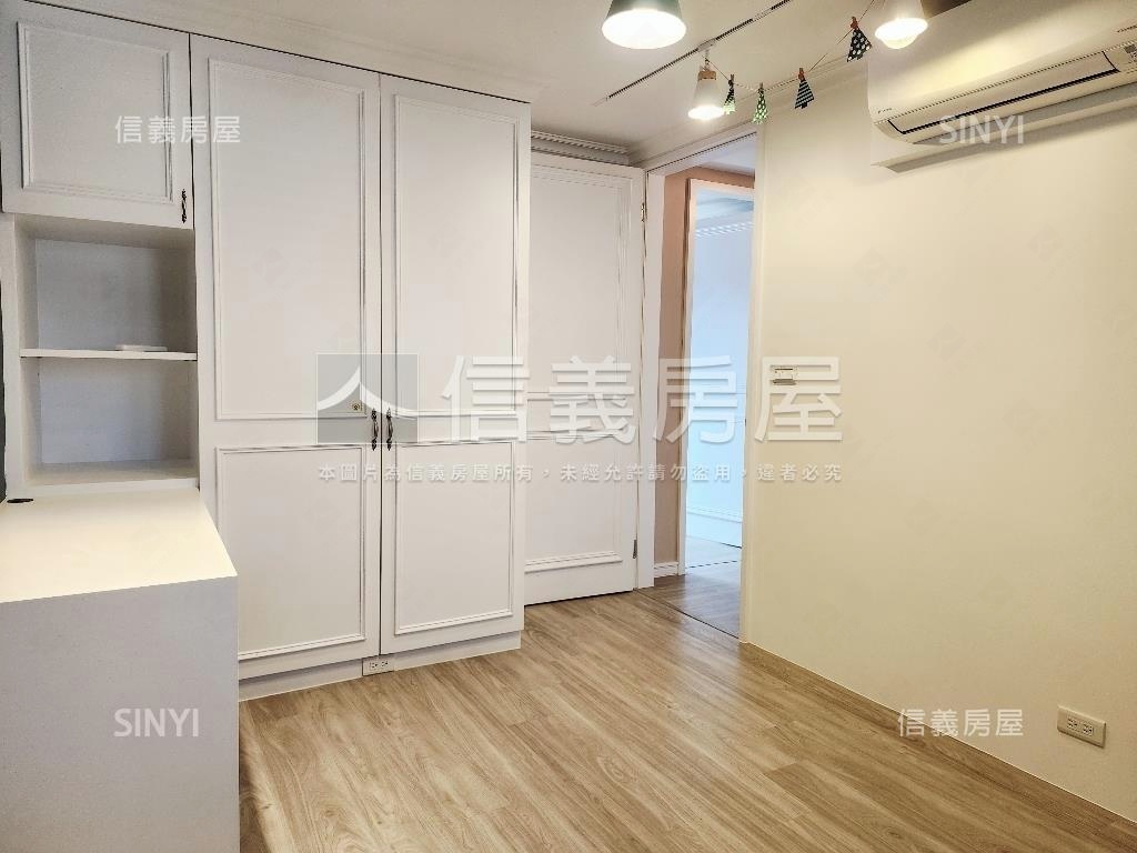 捷運高樓美裝三房房屋室內格局與周邊環境