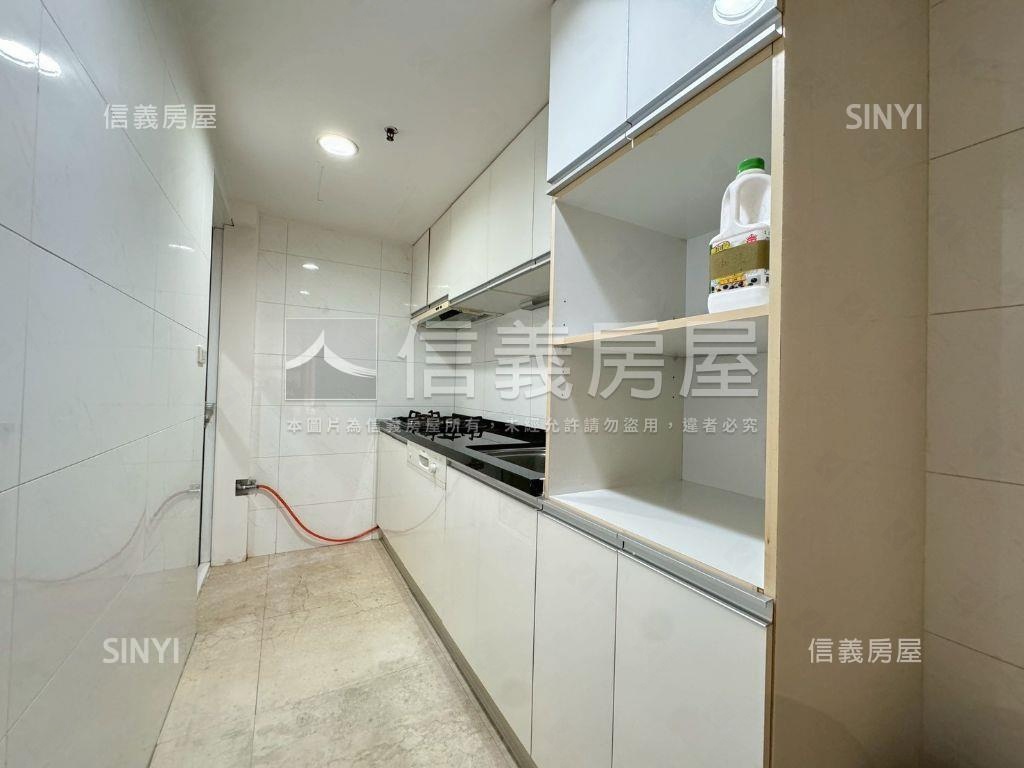 Ａ９鉑晶邊間高樓三房車房屋室內格局與周邊環境