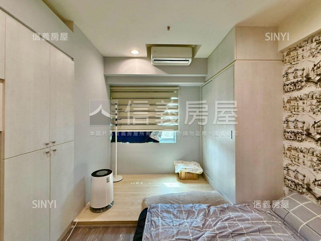 世紀之門三房美妝車位房屋室內格局與周邊環境