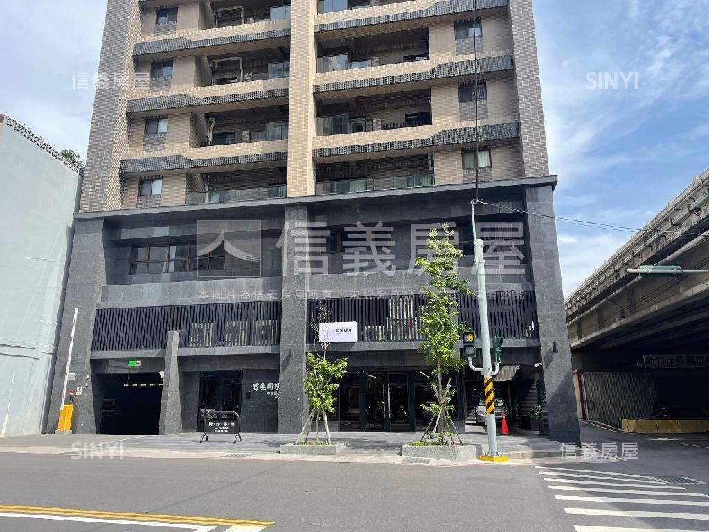 竹慶同理邊間金店面房屋室內格局與周邊環境