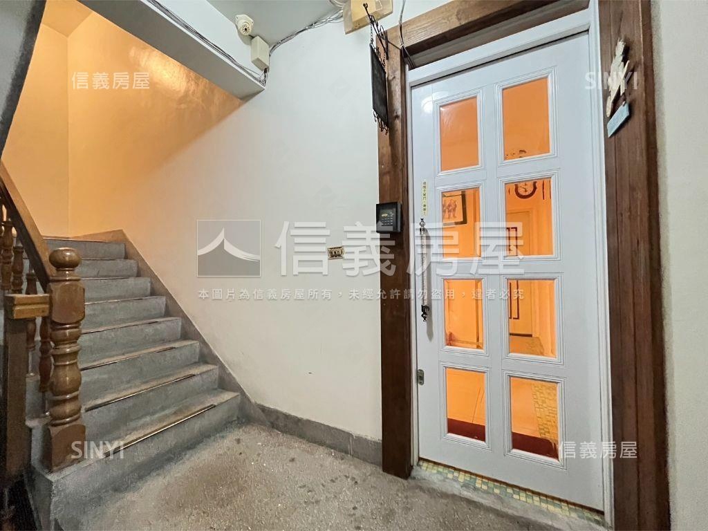 逢甲黃金地段－收租６套房屋室內格局與周邊環境