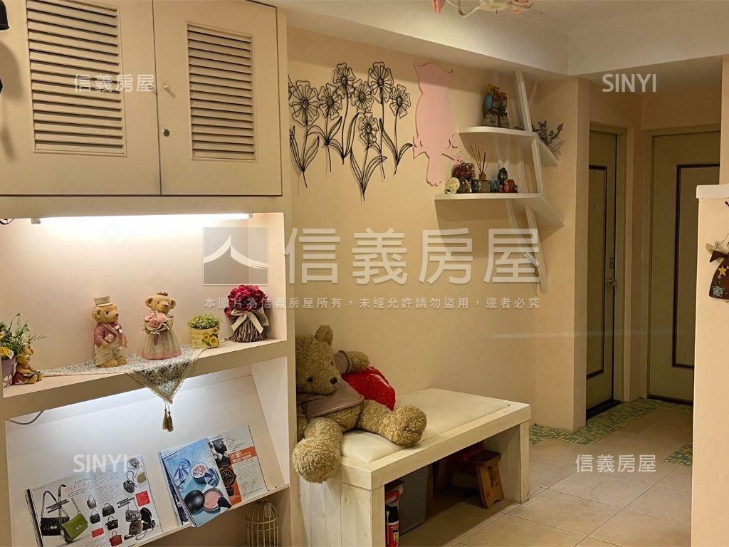 逢甲黃金地段－收租６套房屋室內格局與周邊環境