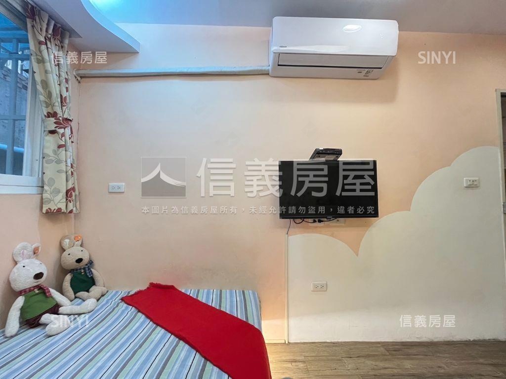 逢甲黃金地段－收租６套房屋室內格局與周邊環境