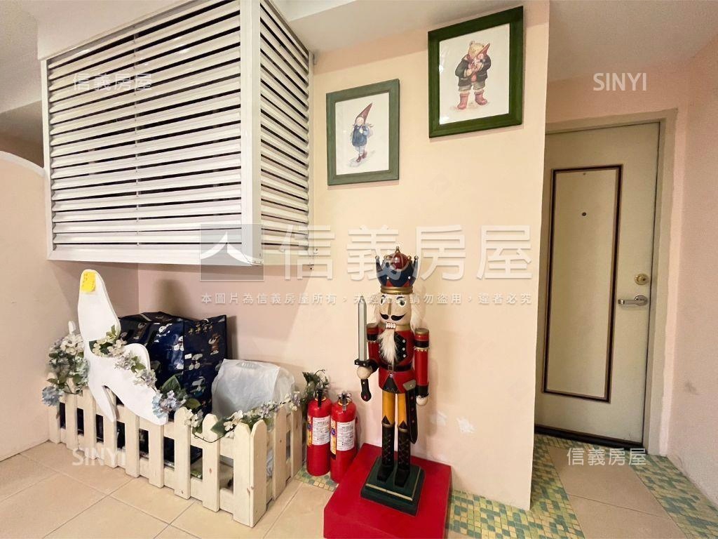 逢甲黃金地段－收租６套房屋室內格局與周邊環境