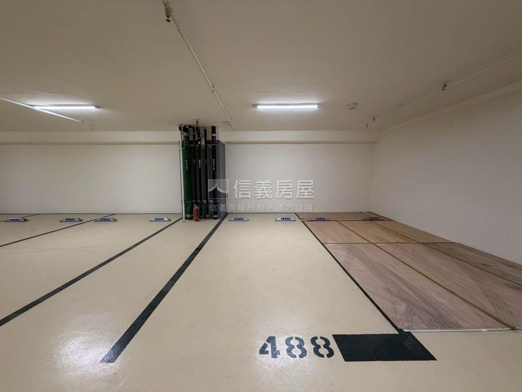新美齊車位房屋室內格局與周邊環境