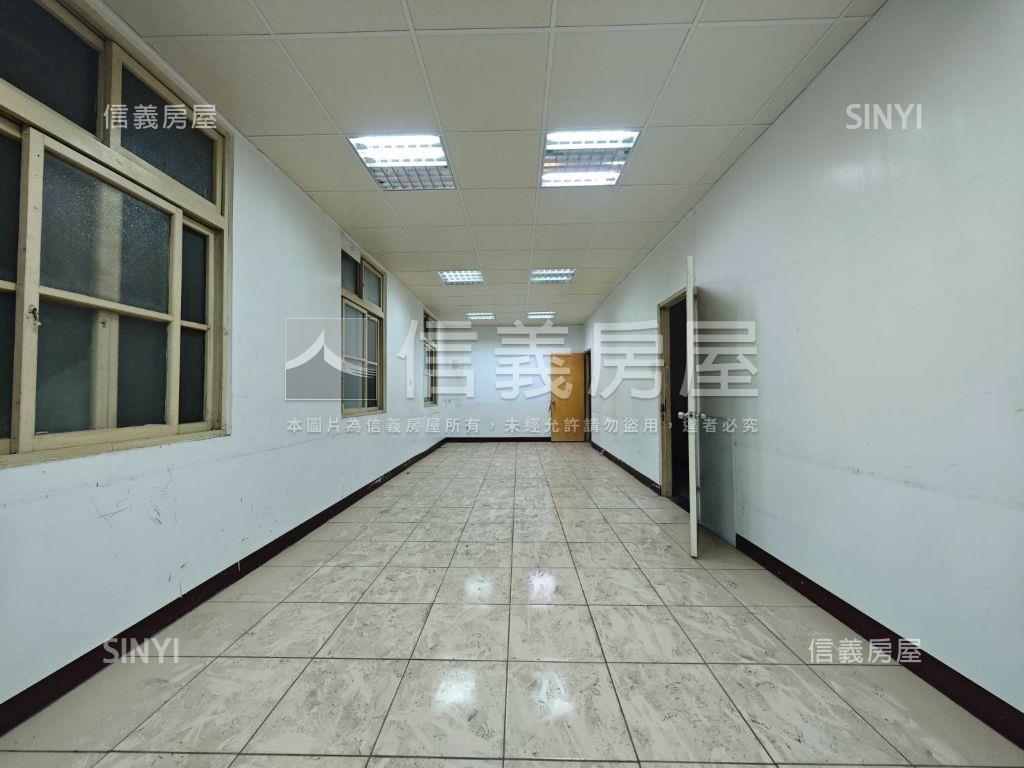 海安路近鯨吞燒大坪透天房屋室內格局與周邊環境