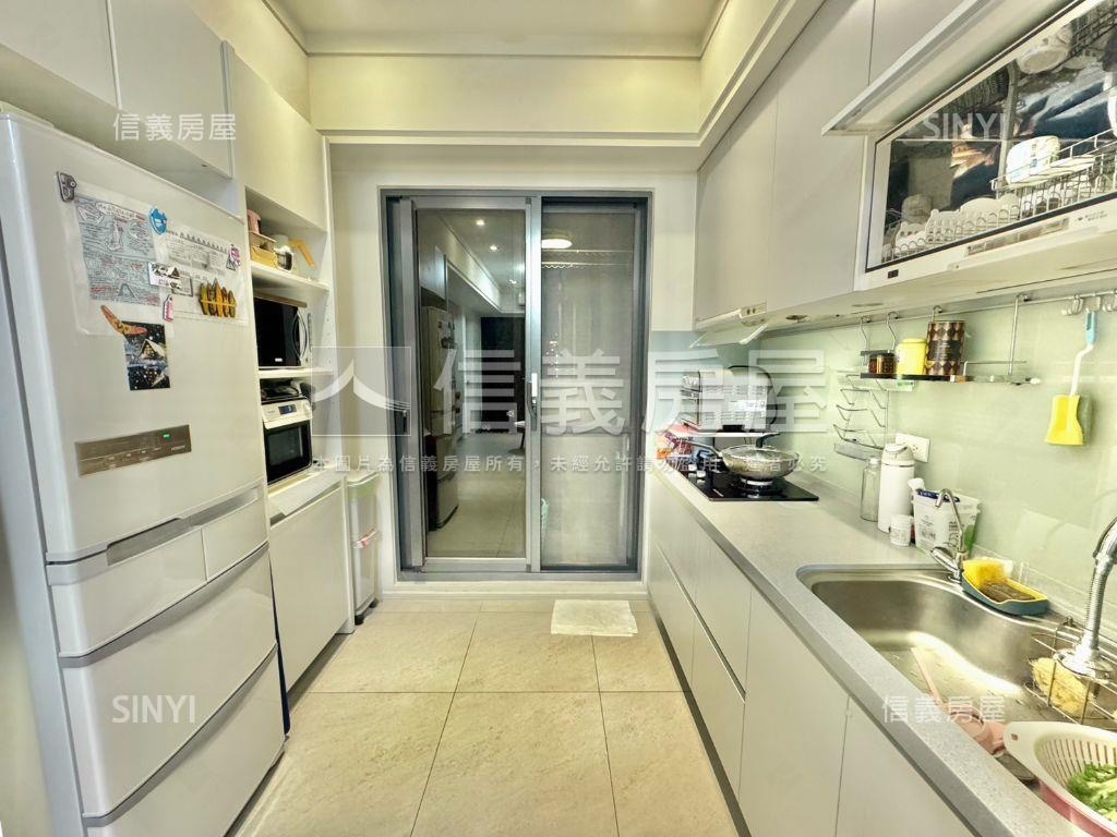 河藍灣⭐明廳明房尊爵美宅房屋室內格局與周邊環境