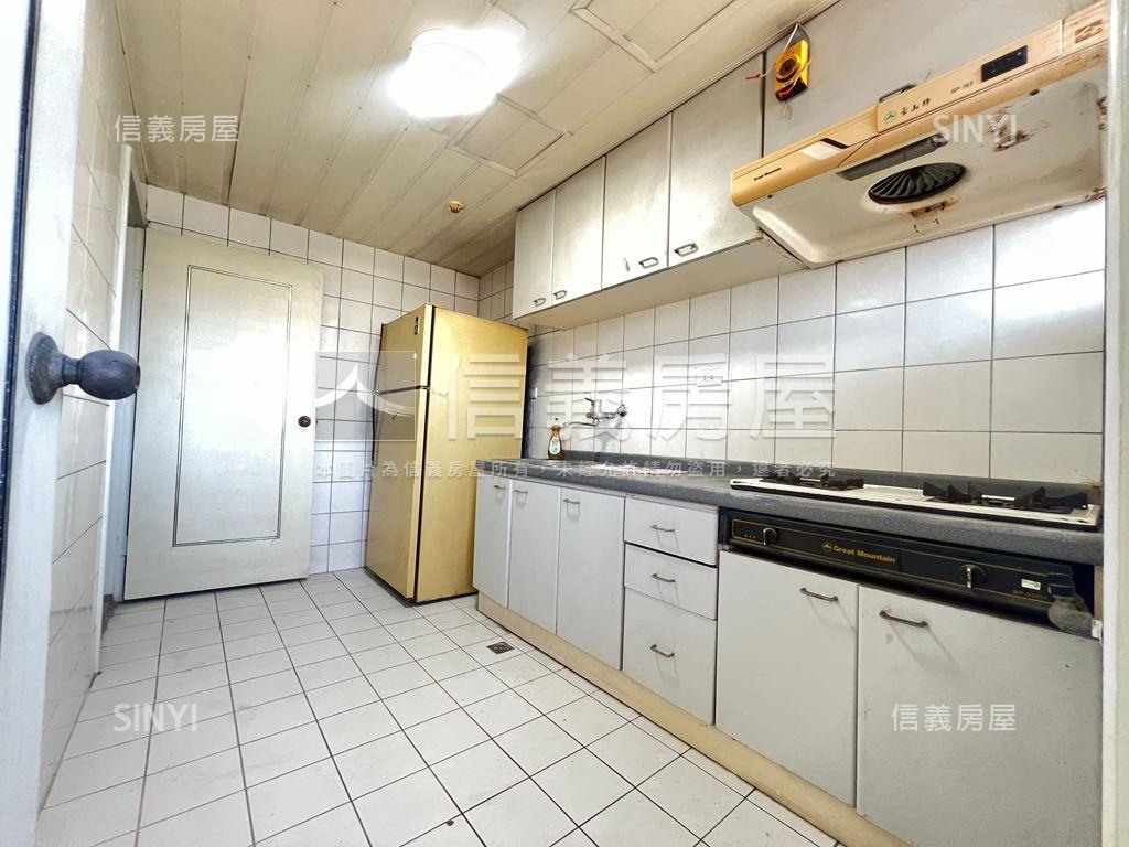 翠庭４房美廈房屋室內格局與周邊環境