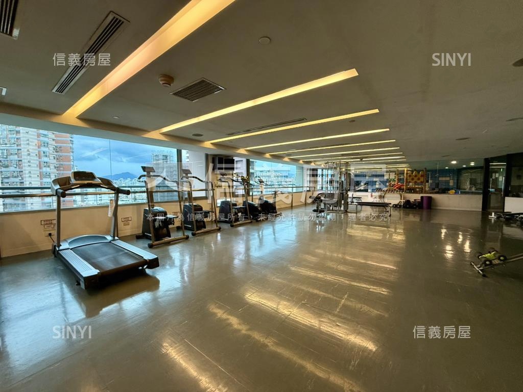捷運囍多帝王樓層美妝戶房屋室內格局與周邊環境