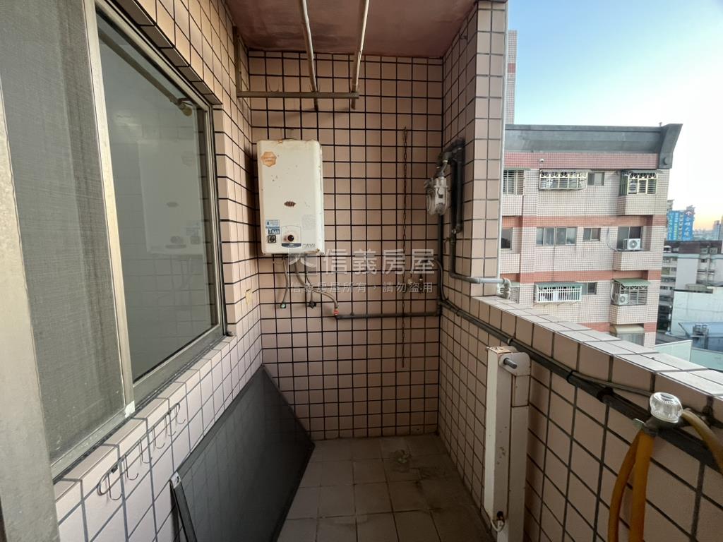 武陵綠大地電梯三房房屋室內格局與周邊環境