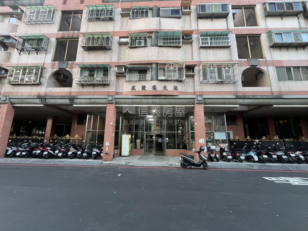 武陵綠大地電梯三房房屋室內格局與周邊環境