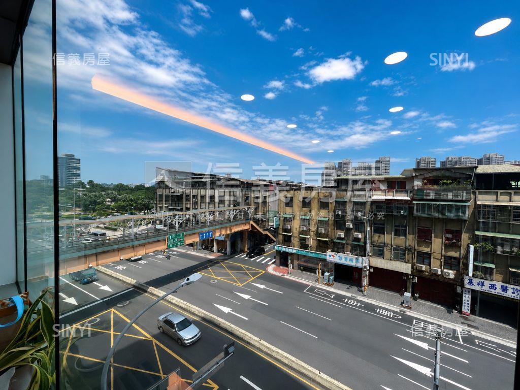 亞東捷運創業美辦公房屋室內格局與周邊環境