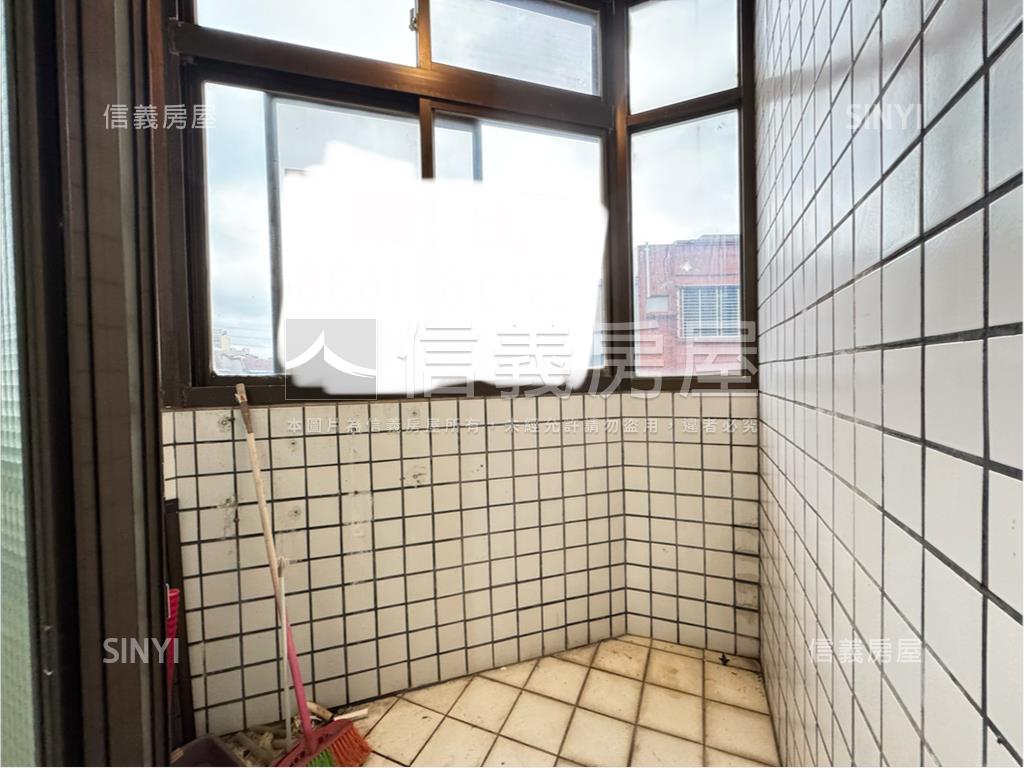 近未來體育園區低總價公寓房屋室內格局與周邊環境