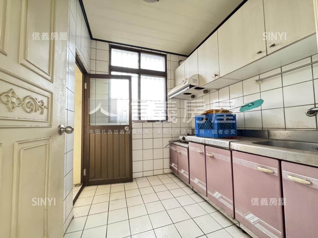 近未來體育園區低總價公寓房屋室內格局與周邊環境