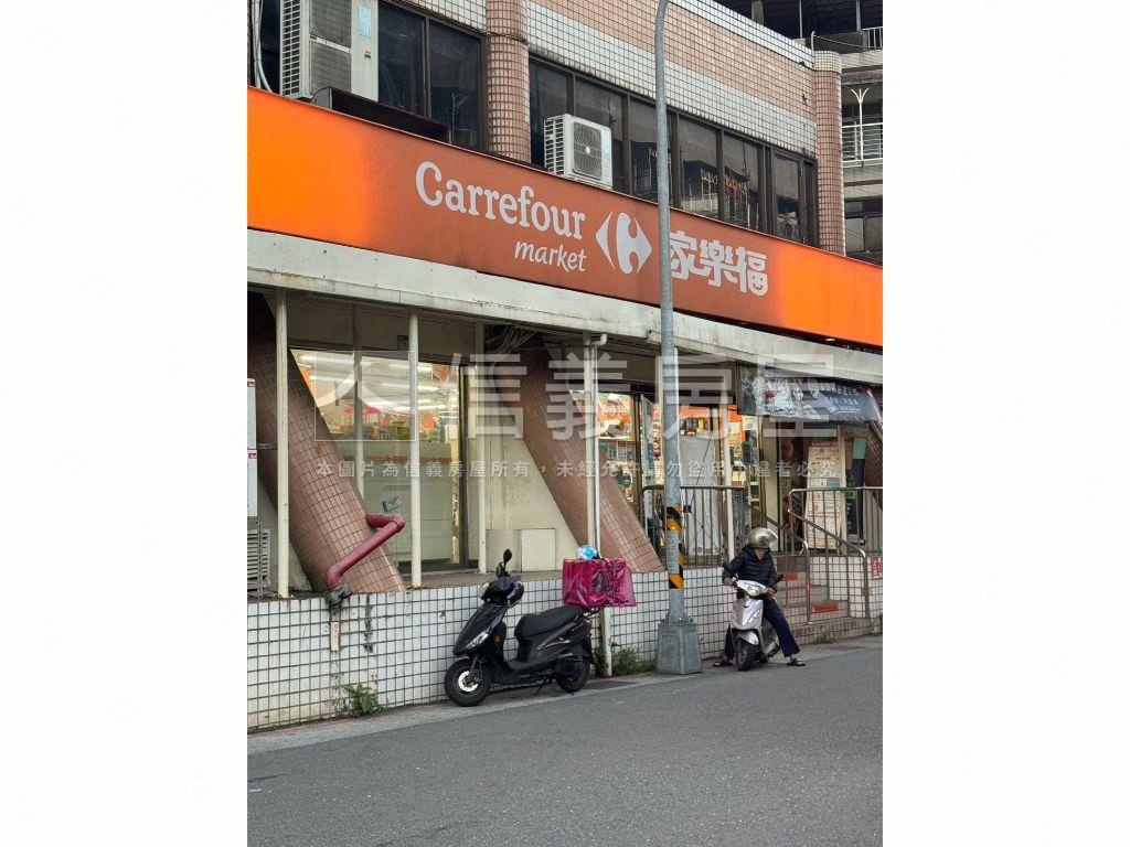 店長主推中研翡麗兩房車位房屋室內格局與周邊環境