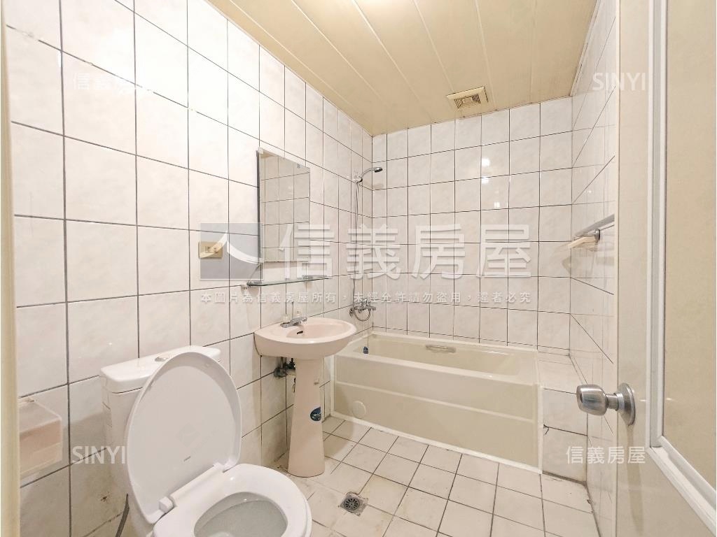 楊梅新江路４房透天房屋室內格局與周邊環境