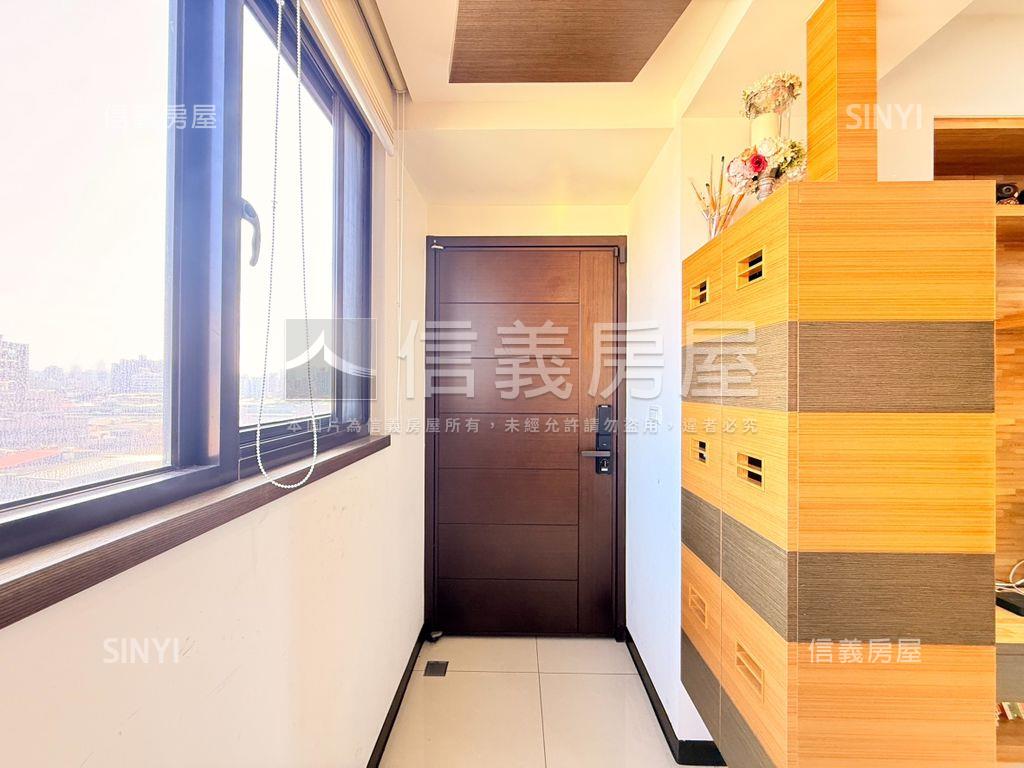 斐麗高樓景觀近捷運三房房屋室內格局與周邊環境