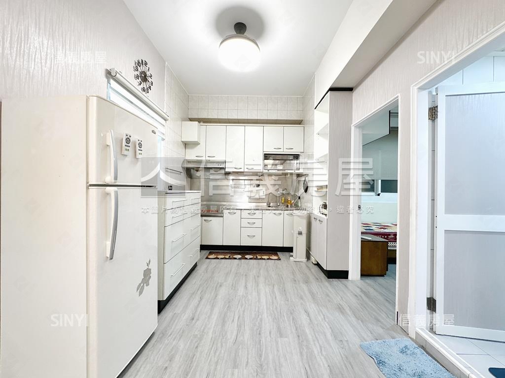 專．近捷運一樓美三房平車房屋室內格局與周邊環境