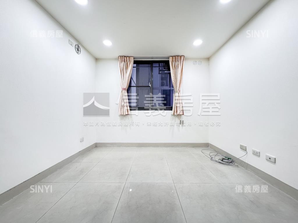 家華國寶｜近遠百採光戶房屋室內格局與周邊環境