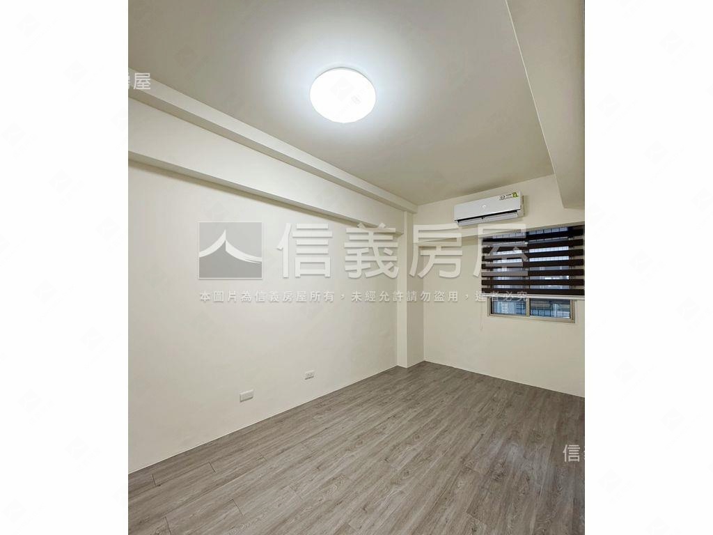 低總價美裝潢四房平面車位房屋室內格局與周邊環境