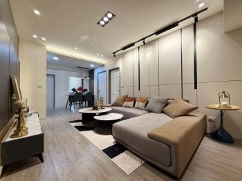 低總價美裝潢四房平面車位