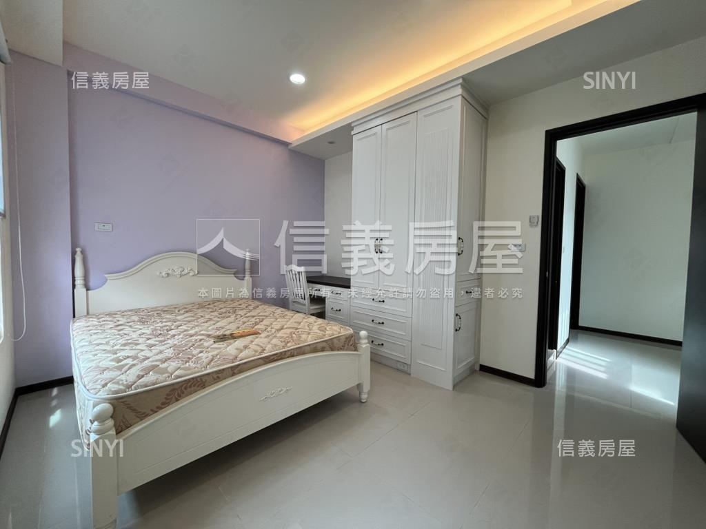 巨匠傳奇董ㄟ車庫美墅房屋室內格局與周邊環境