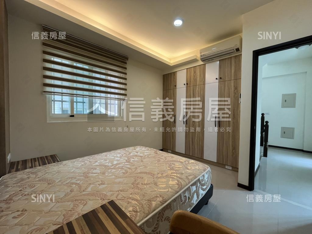 巨匠傳奇董ㄟ車庫美墅房屋室內格局與周邊環境