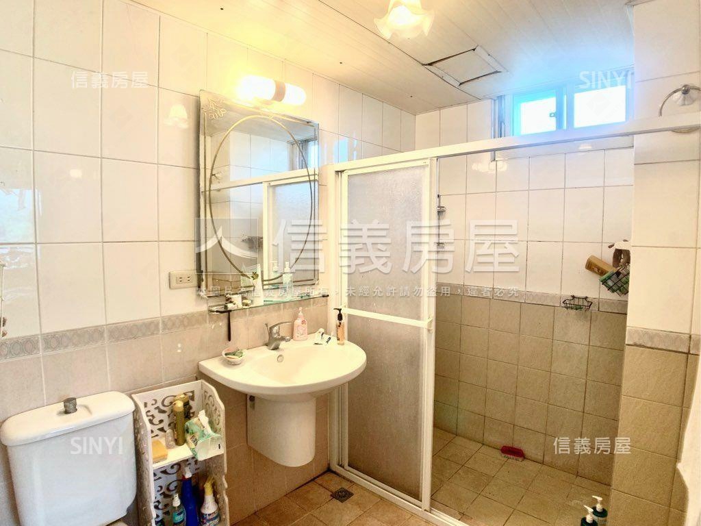 河景挑高大空間邊間車位房屋室內格局與周邊環境