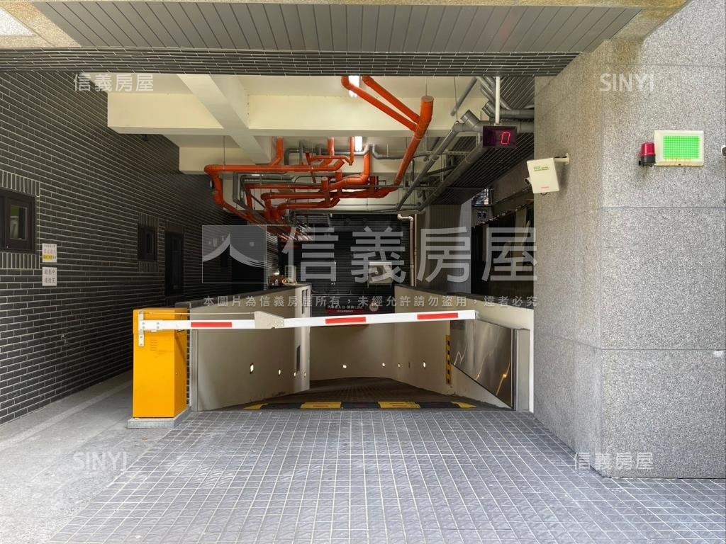 登峰Ｂ１－Ａ房屋室內格局與周邊環境