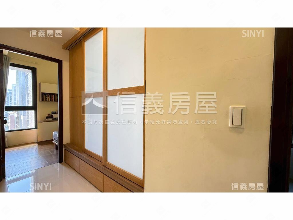 專任！昇揚擎月四房平車房屋室內格局與周邊環境