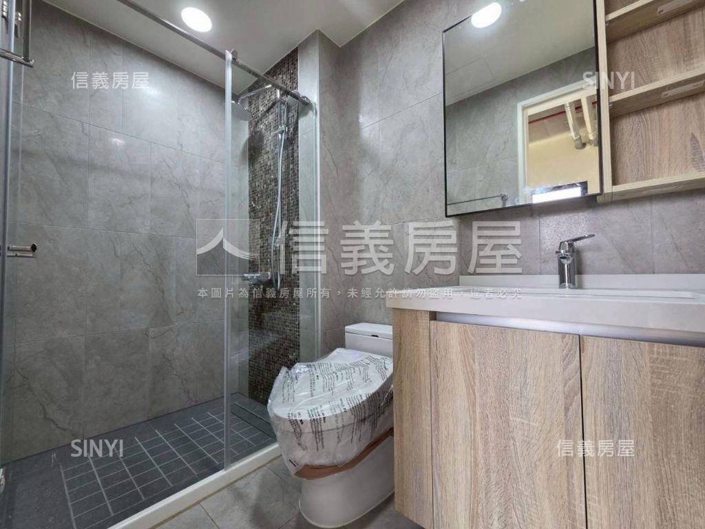 宜雄國際ＯＮＥ雙車位美屋房屋室內格局與周邊環境