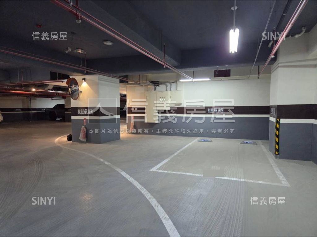 宜雄國際ＯＮＥ雙車位美屋房屋室內格局與周邊環境