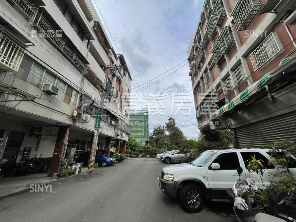 近縣府公園小資店住房屋室內格局與周邊環境