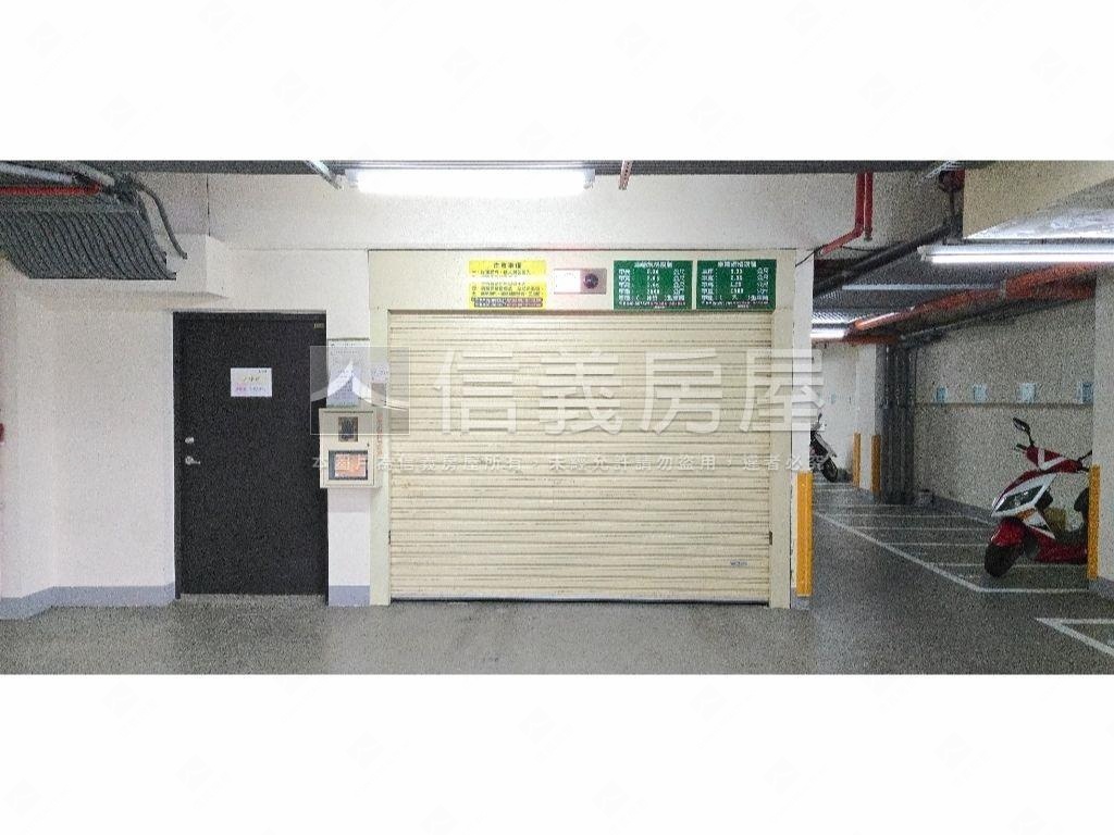 上碧潭景觀兩房附車位房屋室內格局與周邊環境