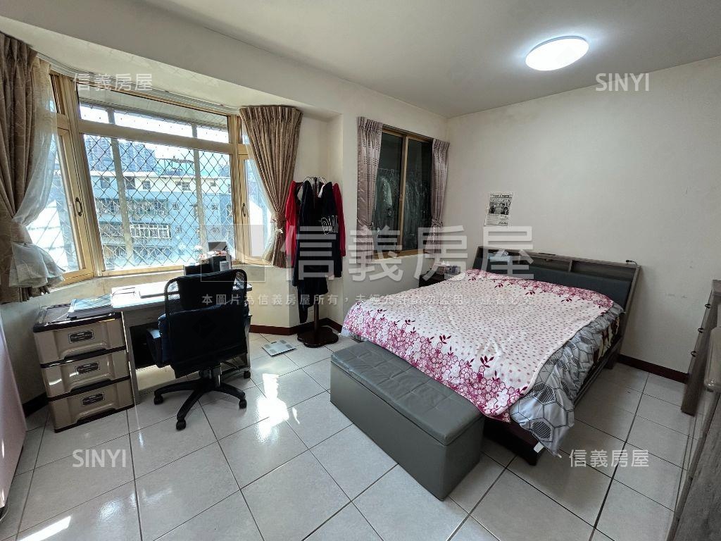 專任捷運年代美三房房屋室內格局與周邊環境