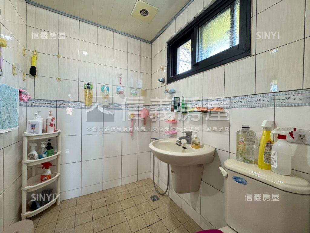 長東街採光三房平車房屋室內格局與周邊環境