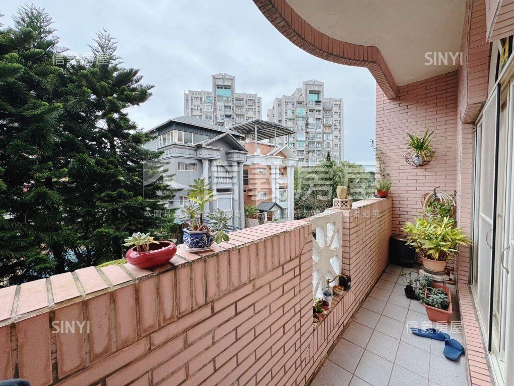 伯爵五代平巷上疊鳥語花房屋室內格局與周邊環境