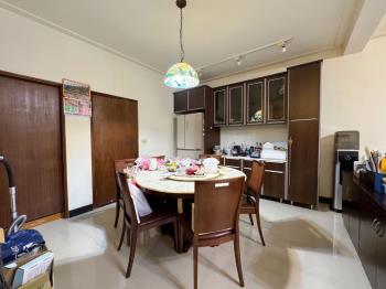 伯爵五代平巷上疊鳥語花